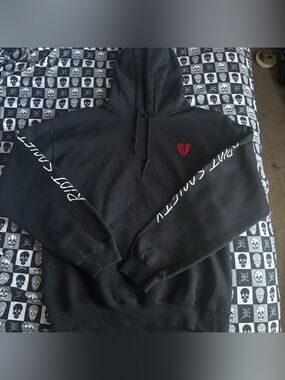 🎃3 for $10🎃 Riot Society Broken Heart Embroidered Black Hoodie